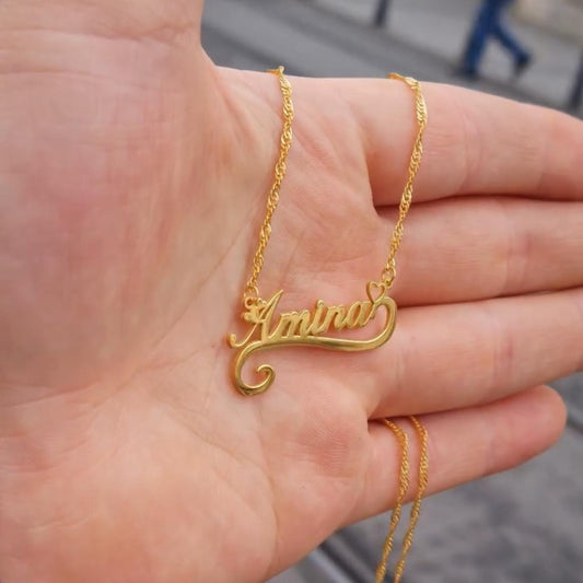 Beautiful Cusatomized Name Necklace (RO3)
