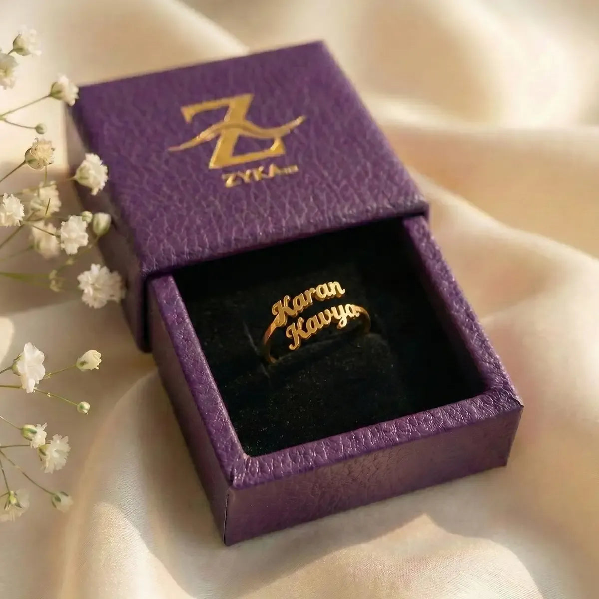 Beautifull Couple Name Ring
